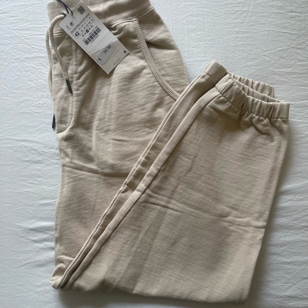 Zara Joggers